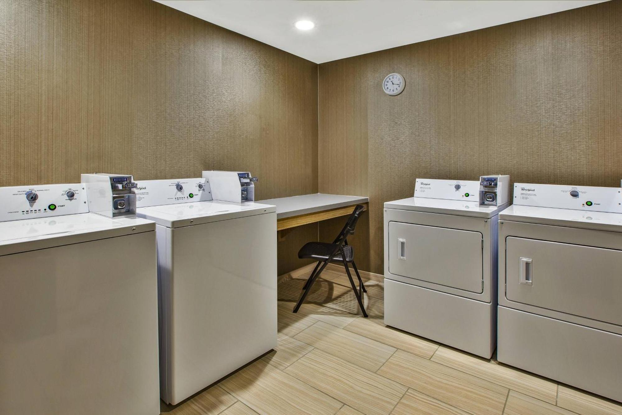 Springhill Suites By Marriott Pittsburgh Butler/Centre City Buitenkant foto